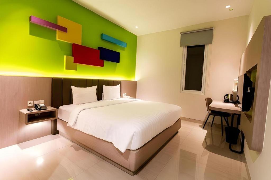 Zoom Dharmahusada Hotel Sorabaya Extérieur photo